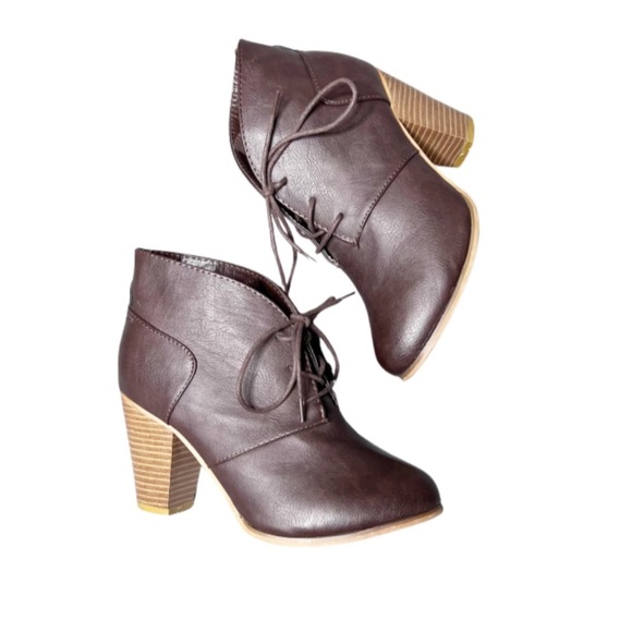 Altar'd State Shoes - Altar'd State Women’s Brown Leather Platform Wooden Heel Lace Up Ankle Booties